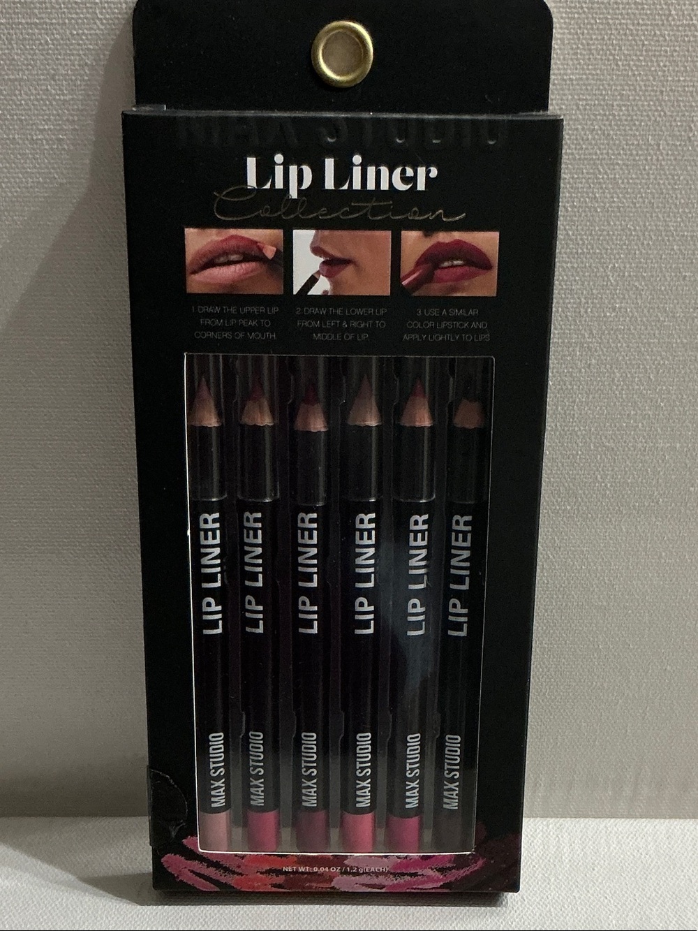 Max Studio (6) Pieces Colored Lip Liner Pencils.